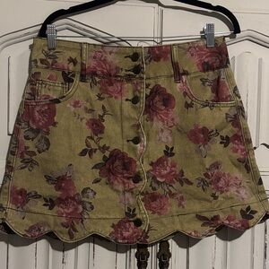 Vintage Floral Button-Down Mini Skirt